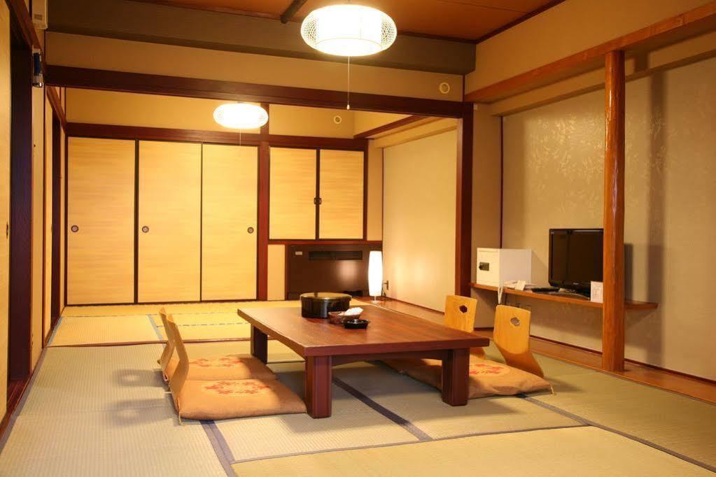 Hotel Kirishima Castle Exterior photo